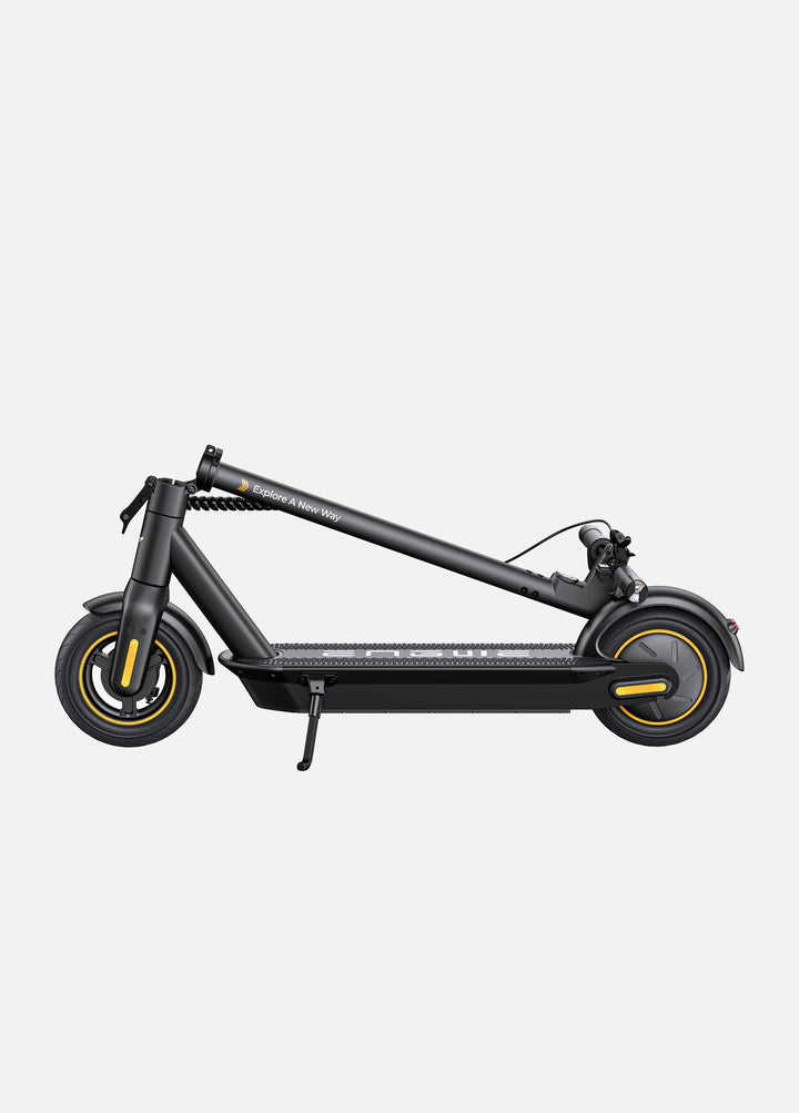 ENGWE Y10 electric scooter is equipped with a 36V 350W